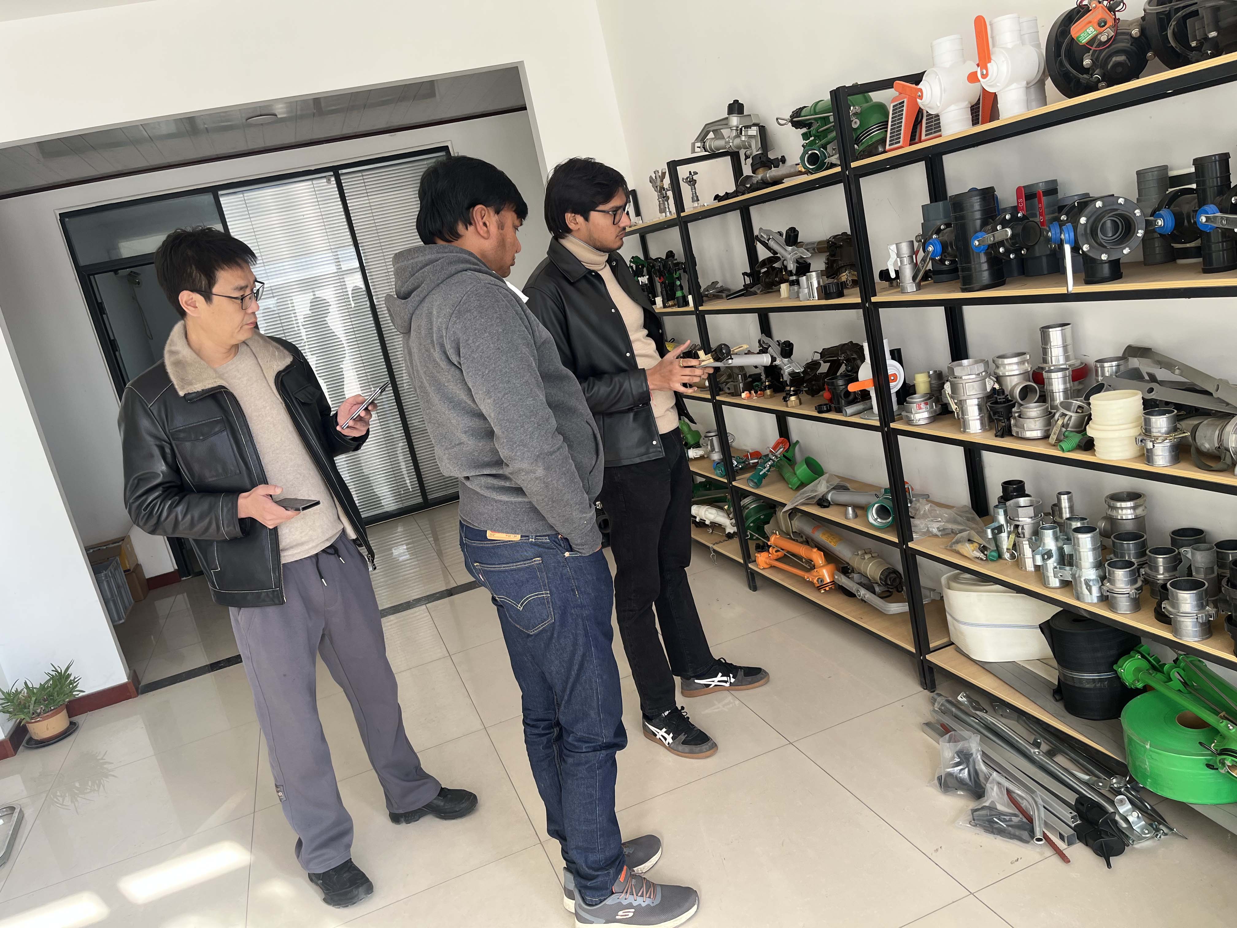 淮南NS40 涡轮喷枪获客户青睐 洽谈批量合作